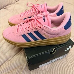 Adidas Women's Pink and Navy Sneakers VI Court Bold